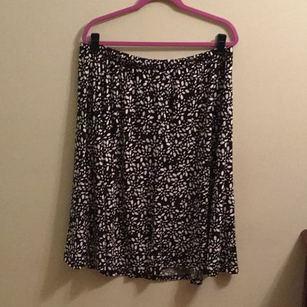 C.J. Banks Knit print skirt
